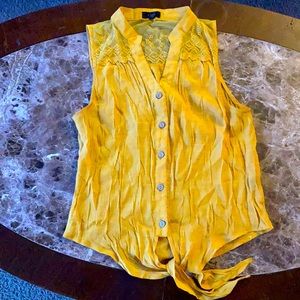Yellow top sheet fabric mix